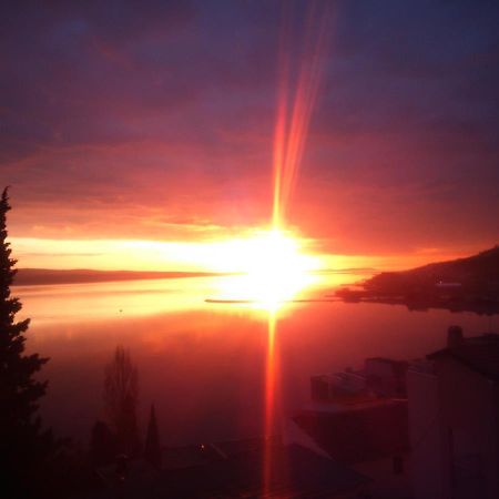 Apartment Kate Omiš Zewnętrze zdjęcie