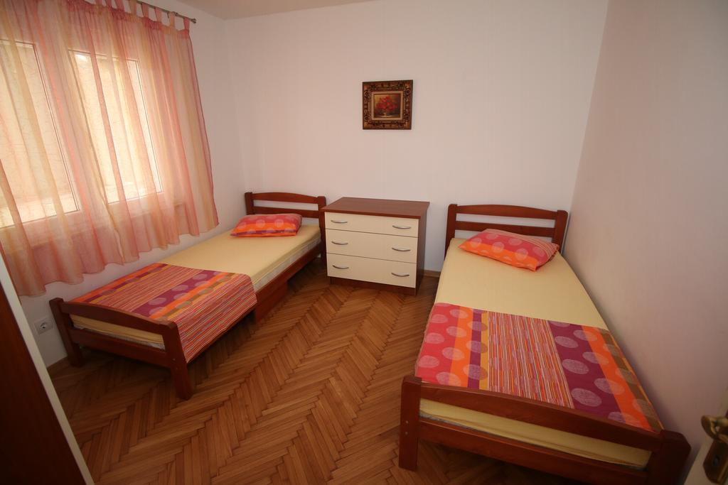 Apartment Kate Omiš Zewnętrze zdjęcie