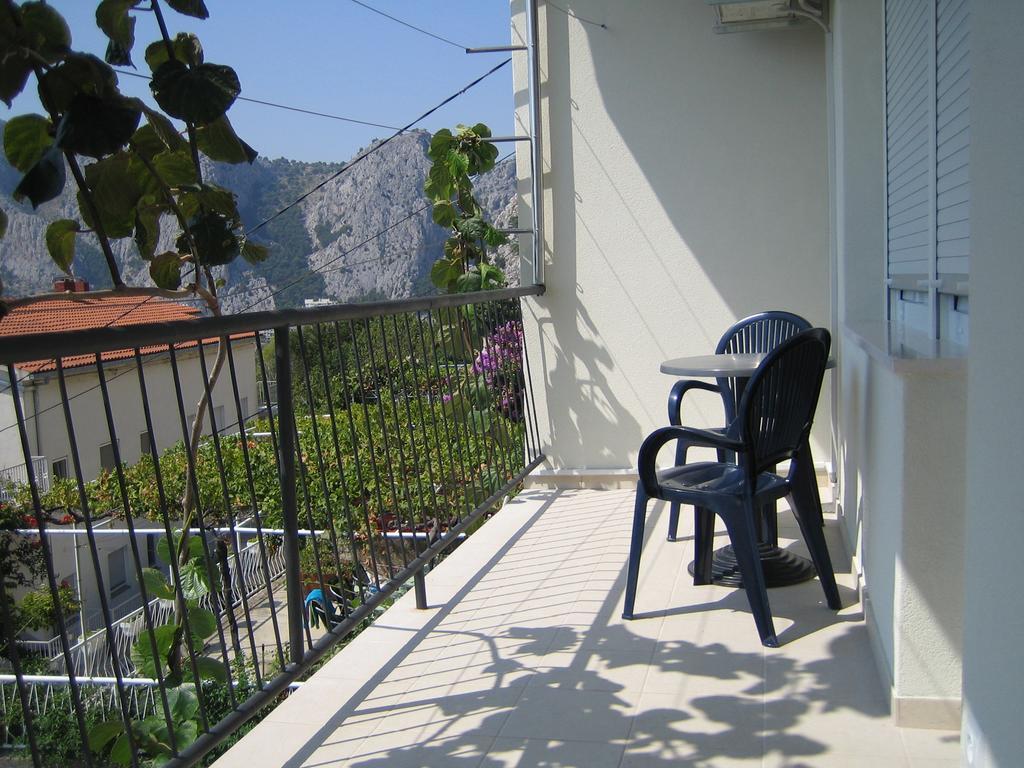 Apartment Kate Omiš Zewnętrze zdjęcie
